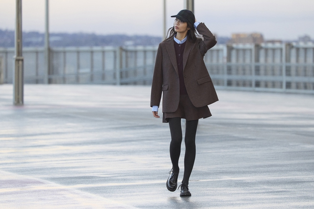 Trang phục đẹp, hiện đại và tỏa sáng trong từng nhịp bước- Ảnh 7.