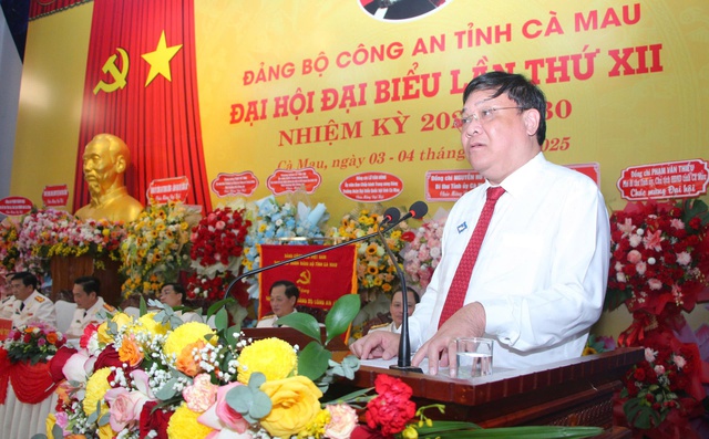 Đại tá Hồ Việt Triều làm Bí thư Đảng ủy Công an tỉnh Cà Mau - Ảnh 4.