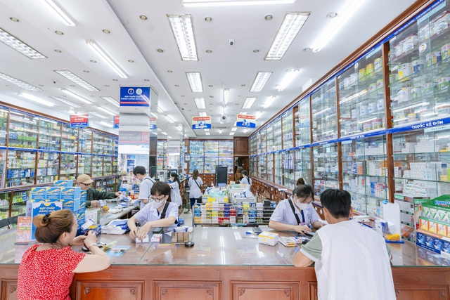 2.222 nhà thuốc Long Châu - Một sứ mệnh 'Vì một Việt Nam khỏe mạnh hơn'- Ảnh 3.