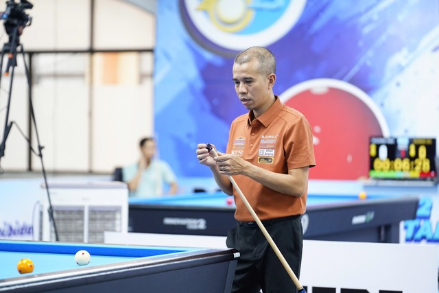 Billiards: Trần Quyết Chiến tung si&ecirc;u phẩm, thắng ngược ngoạn mục để gi&agrave;nh chức v&ocirc; địch - Ảnh 1.