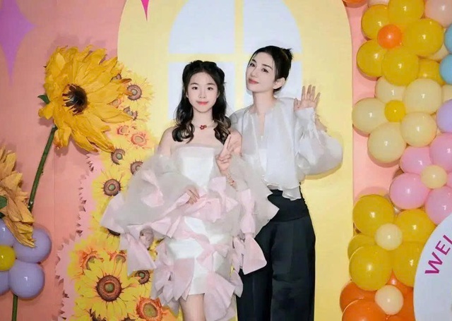 Huỳnh Dịch đưa con gái sang Hàn, nuôi giấc mơ làm idol tại SM Entertainment - Ảnh 1.