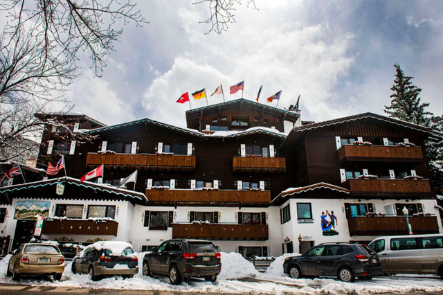 Dự &aacute;n kh&aacute;ch sạn tại Aspen của EB5 Capital được USCIS ph&ecirc; duyệt - Ảnh 1.