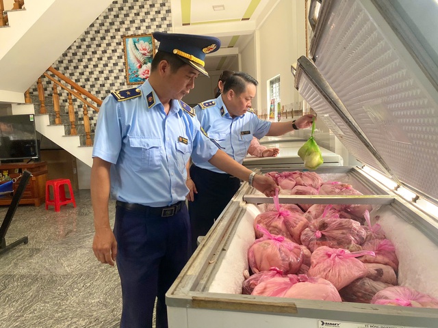 Gia Lai: Ph&aacute;t hiện hơn 4 tấn thịt heo c&oacute; m&ugrave;i h&ocirc;i thối, kh&ocirc;ng r&otilde; nguồn gốc - Ảnh 2.