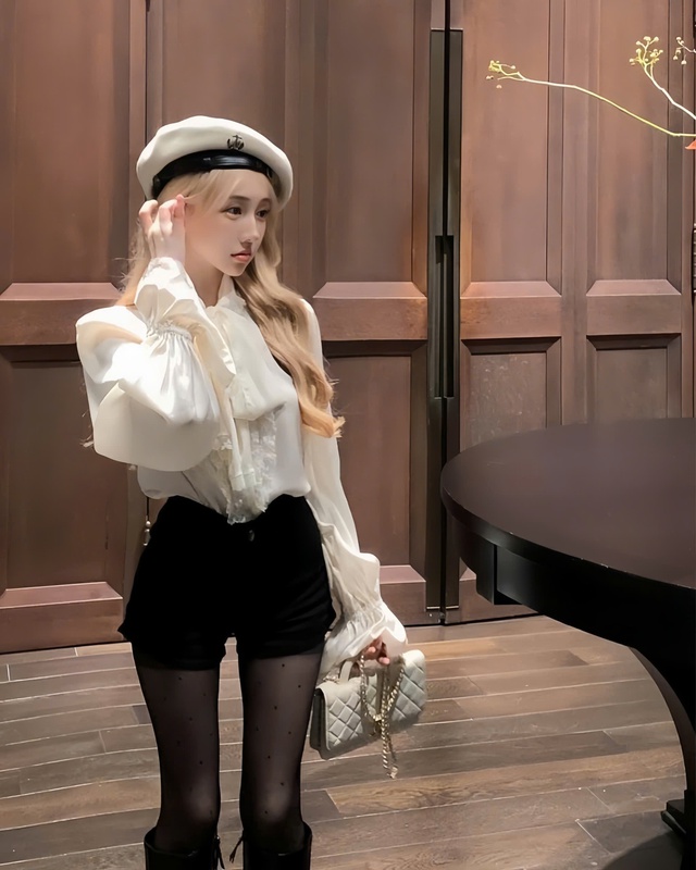 Thay đổi phong cách công sở với áo blouse- Ảnh 6.