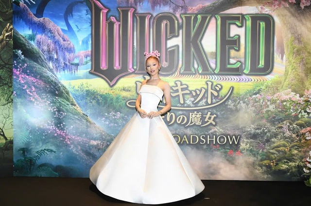 Ariana Grande tiết lộ về công việc 'tay trái' ngoài ngành giải trí - Ảnh 2.