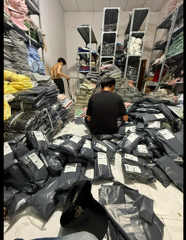 C&oacute; n&ecirc;n nghỉ việc c&ocirc;ng ty để b&aacute;n h&agrave;ng online?- Ảnh 1.