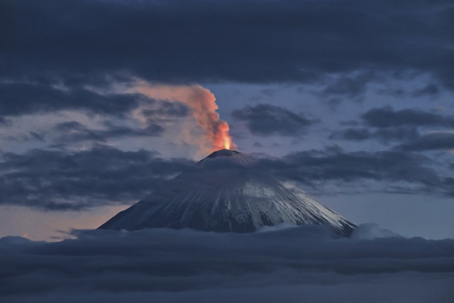 Bán đảo Kamchatka của Nga xê dịch gần 2 m sau động đất - Ảnh 1.