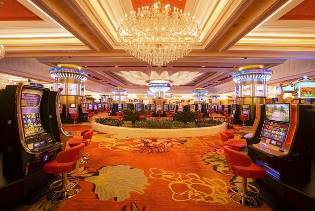 Đề xuất thí điểm cho người Việt vào chơi casino ở Vân Đồn và Hồ Tràm- Ảnh 1.
