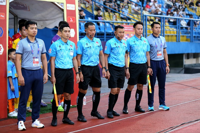 H&ocirc;m nay, trọng t&agrave;i Trần Đ&igrave;nh Thịnh về với đất mẹ&hellip;- Ảnh 10.