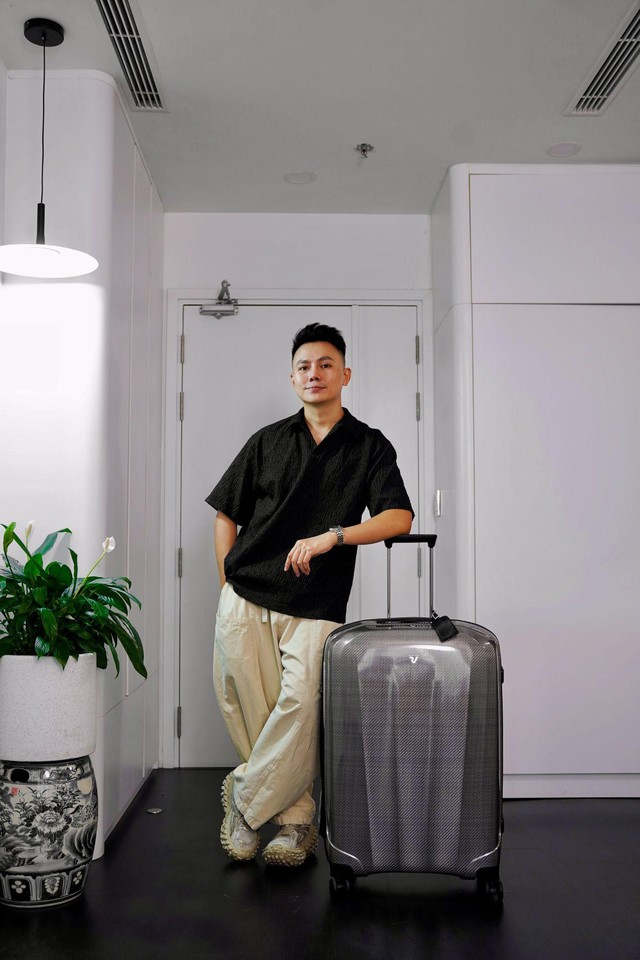 Roncato We Are Glam- chiếc vali trở thành hình tượng phong cách của tín đồ du lịch - Ảnh 2.