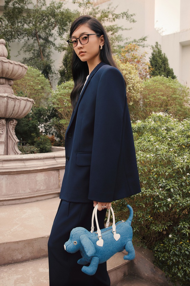 Nữ công sở ‘nghiện’ blazer không nên bỏ qua phong cách corporatecore