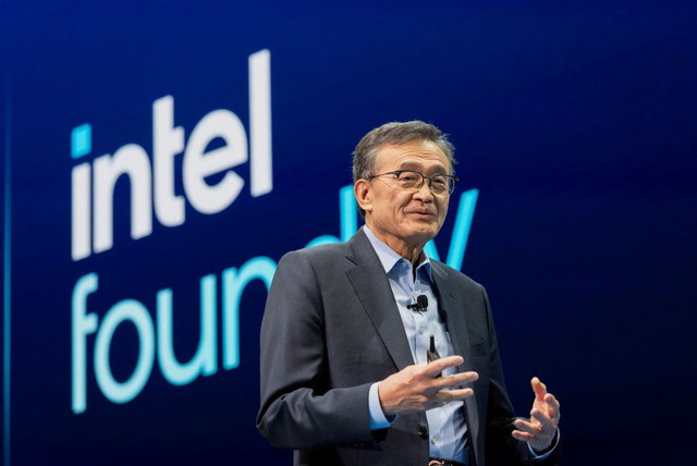 Tổng thống Trump hối thúc CEO Intel từ chức vì nghi liên hệ với Trung Quốc