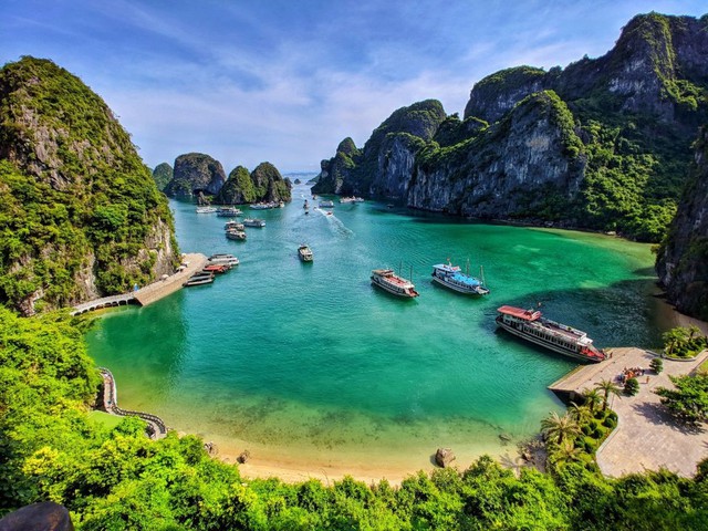 Báo Úc khuyên du khách 'quên Bali đi, hãy đến Việt Nam'- Ảnh 1.