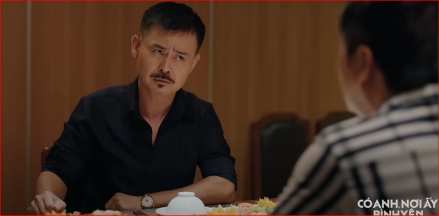 Có anh , nơi ấy bình yên tập 8: Bằng mua chuộc lãnh đạo xã gây cấn - Ảnh 2. Có anh , nơi ấy bình yên tập 8: Bằng mua chuộc lãnh đạo xã gây cấn - Ảnh 2.