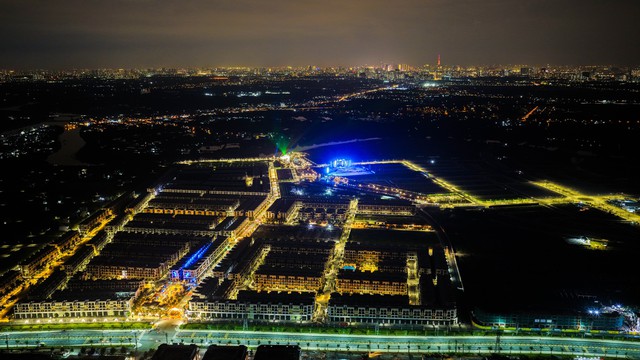 Thành phố Thiên niên kỷ T&T City Millennia bừng sáng trước đại nhạc hội- Ảnh 2. Thành phố Thiên niên kỷ T&T City Millennia bừng sáng trước đại nhạc hội- Ảnh 2.