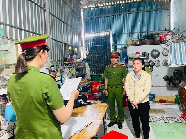 Chủ hụi nổi danh Cà Mau chiếm đoạt hơn 8 tỉ đồng bị khởi tố- Ảnh 1.