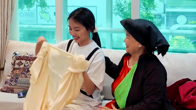 Vì sao NSND Thanh Hoa vẫn đóng MV ở tuổi 75?- Ảnh 2.