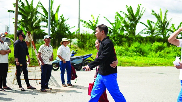 Đặc xá năm 2025: Niềm vui ngày trở về của 21 . 976 Phạm nhân - Ảnh 2. Đặc xá năm 2025: Niềm vui ngày trở về của 21 . 976 Phạm nhân - Ảnh 2.