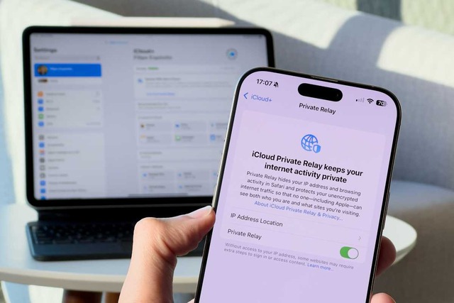 Apple bí mật 'giấu' tính năng 'VPN' miễn phí trên iPhone - Ảnh 2.