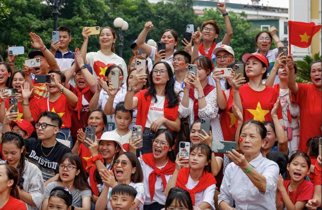 Chỉ còn 201 xã chưa nhận kinh phí quà Quốc khánh - Ảnh 1.