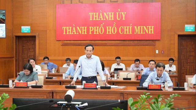 Bí thư Trần Lưu Quang: Thu hút nhân sự giỏi cho trung tâm tài chính quốc tế- Ảnh 1.