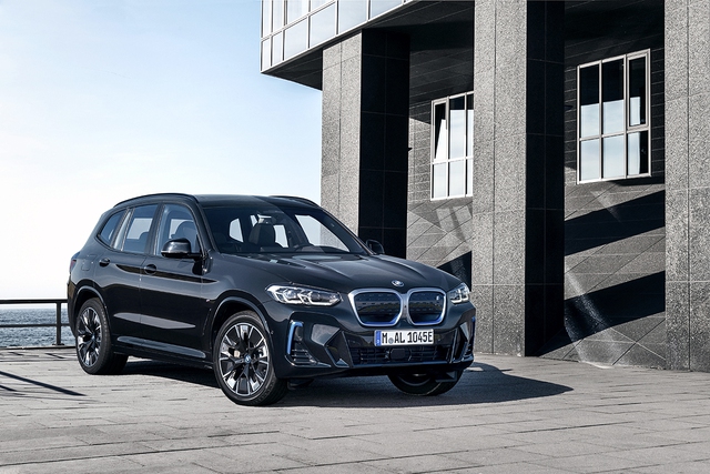 Cơ hội tr&uacute;ng BMW 5 Series c&ugrave;ng ưu đ&atilde;i l&ecirc;n đến 700 triệu đồng - Ảnh 2.