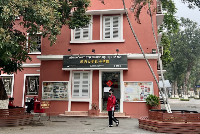 Người Việt thi tiếng Trung đông nhất thế giới ở một điểm thi, vì sao? - Ảnh 1.