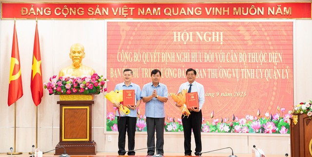 Phó chủ tịch UBND tỉnh An Giang 51 tuổi nghỉ thôi việc theo nguyện vọng - Ảnh 2.