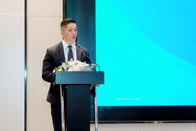 Hợp lực cùng Pfizer, Long Châu xây dựng đội ngũ y tế vững chuyên môn- Ảnh 2. Hợp lực cùng Pfizer, Long Châu xây dựng đội ngũ y tế vững chuyên môn- Ảnh 2.