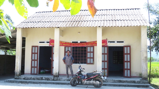Tinh thần kiên cường của giới trẻ xóm kiên cường giữa chiến tranh và hòa bình - Ảnh 4. Tinh thần kiên cường của giới trẻ xóm kiên cường giữa chiến tranh và hòa bình - Ảnh 4.