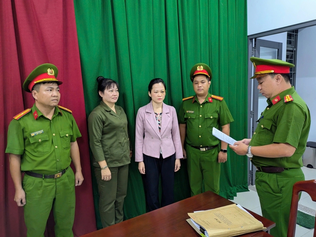 Vụ nha khoa Tuyết Chinh: Bệnh nhân thắc…