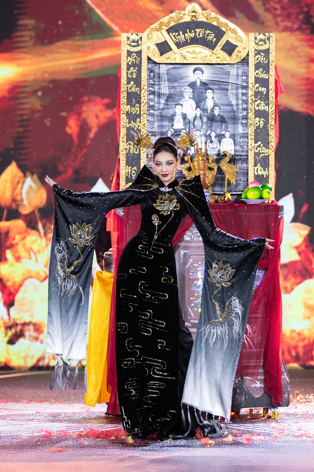 Tranh cãi thí sinh Miss Grand Vietnam diễn thiết kế trang phục 'bàn thờ', BTC nói gì?- Ảnh 2.