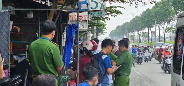 Cháy cửa hàng bán phụ tùng xe, cụ ông tử vong- Ảnh 1.