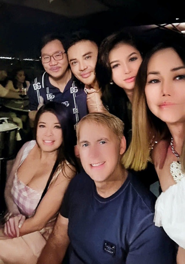 Dàn sao và doanh nhân nổi tiếng tụ hội mừng sinh nhật CEO Kevin Nguyễn - Ảnh 2.