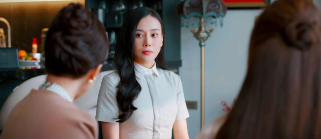 Phim Gió ngang khoảng trời xanh với Phương Oanh và Doãn Quốc Đam gây tranh cãi - Ảnh 2. Phim Gió ngang khoảng trời xanh với Phương Oanh và Doãn Quốc Đam gây tranh cãi - Ảnh 2.
