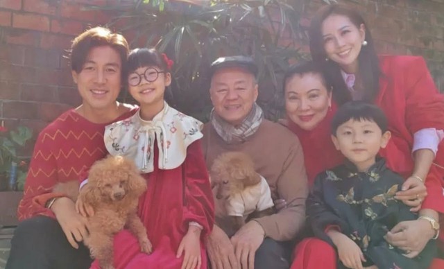 Cuộc sống của sao v&otilde; thuật Địch Long ở tuổi U.80  - Ảnh 3.