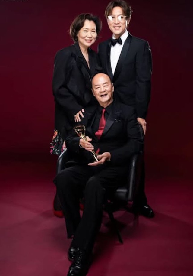 Cuộc sống của sao v&otilde; thuật Địch Long ở tuổi U.80  - Ảnh 4.