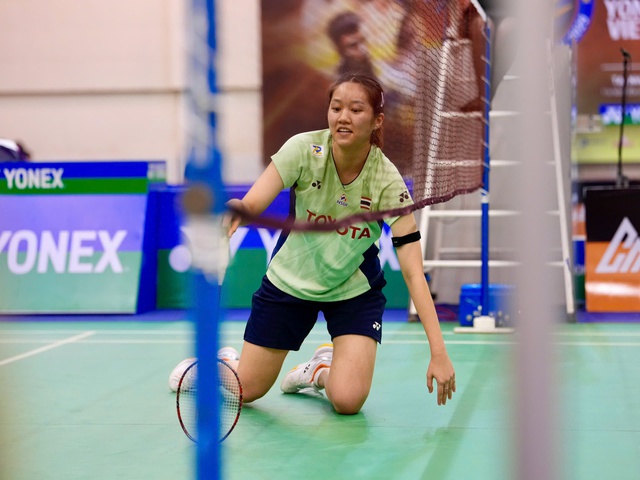 Nguyễn Thùy Linh hạ tay vợt Thái Lan, xuất sắc vào bán kết cầu lông Việt Nam mở rộng- Ảnh 2.