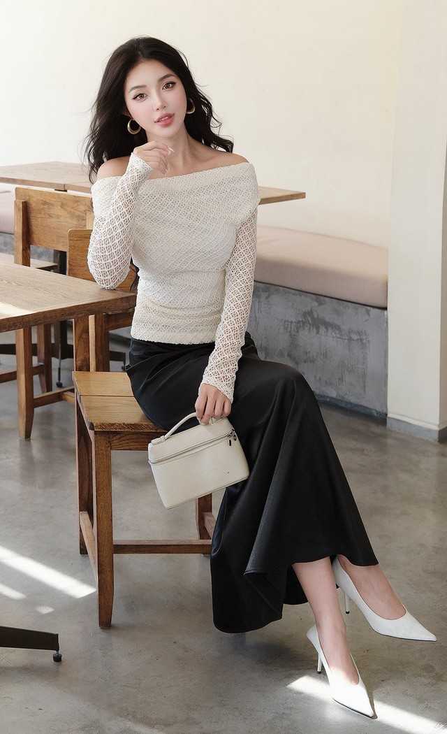 Phá cách cùng áo lưới mang nét quyến rũ và táo bạo- Ảnh 4.