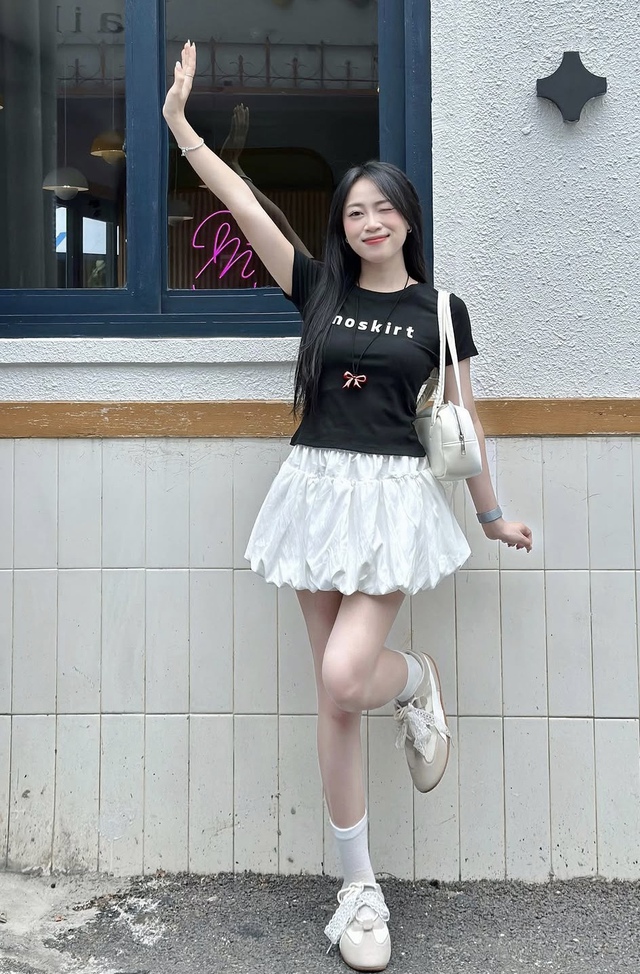 Cá tính xuống phố với áo baby tee nhỏ xinh- Ảnh 7.