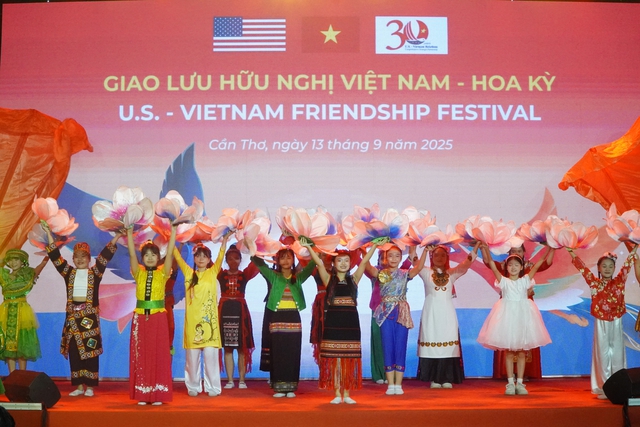 Chương trình giao lưu hữu nghị Việt - M…