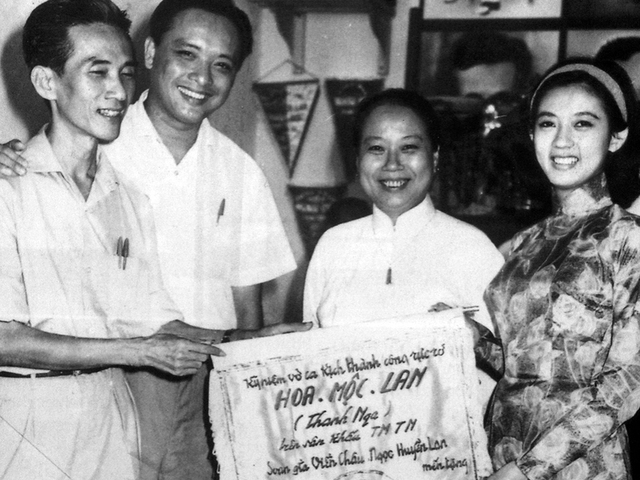 NSƯT Hữu Châu - Hồi ức sân khấu và cuộc đời: Bà nội dịu hiền và nữ tướng tài ba- Ảnh 1.