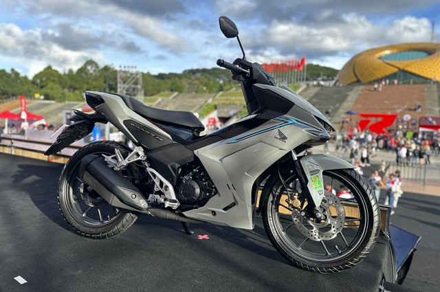 Honda Winner R thay Winner X tại Việt Nam: ‘Bình mới rượu cũ’, giá từ 46 triệu - Ảnh 2.