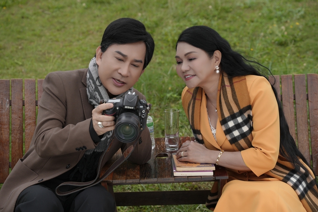 Kim Tử Long: 'Nghệ sĩ có con nối nghiệp đều rất hạnh phúc'- Ảnh 3. Kim Tử Long: 'Nghệ sĩ có con nối nghiệp đều rất hạnh phúc'- Ảnh 3.