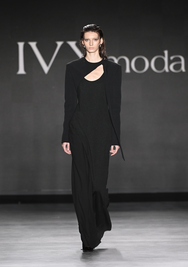 Nữ thiết kế Việt trình diễn BST tại New York Fashion Week 2026- Ảnh 2.