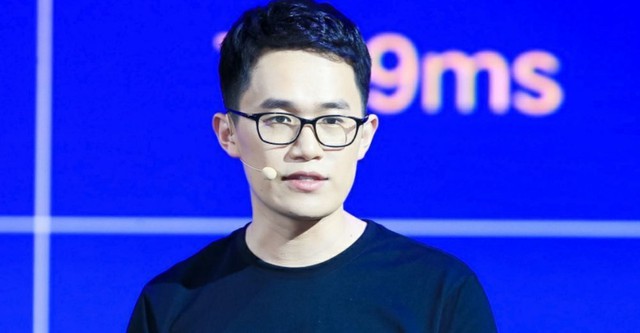 Xiaomi đuổi việc giám đốc cấp cao vì là…