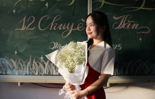 Nữ sinh giành học bổng 2 tỉ đồng du học bậc cử nhân tại Châu Âu   - Ảnh 2.