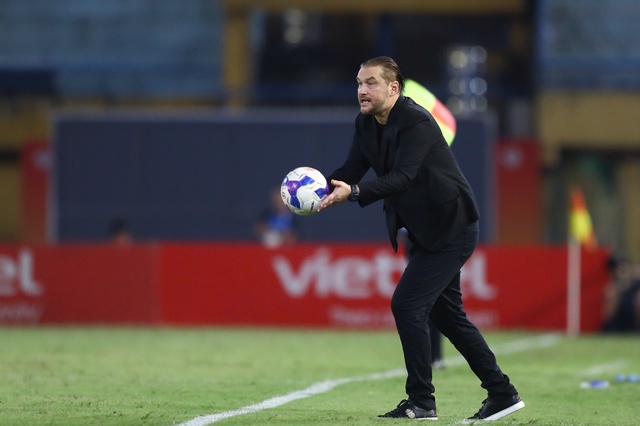 CLB Hà Nội bại trận, chìm sâu trong khủng hoảng: Thể Công Viettel đi tiếp ở Cúp quốc gia- Ảnh 6. CLB Hà Nội bại trận, chìm sâu trong khủng hoảng: Thể Công Viettel đi tiếp ở Cúp quốc gia - Ảnh 6.