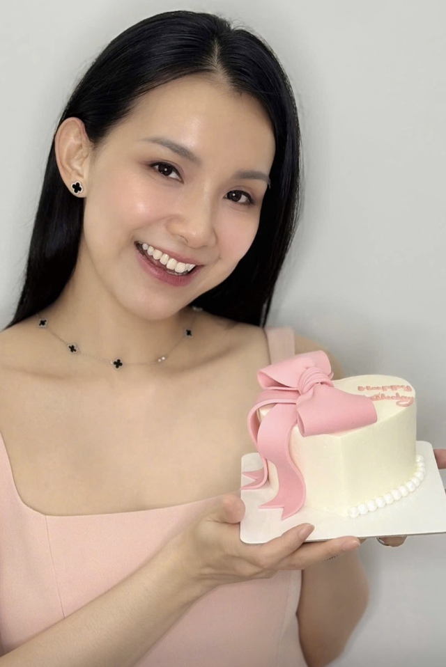 Nhan sắc hoa hậu Th&ugrave;y L&acirc;m ở tuổi 38  - Ảnh 1.