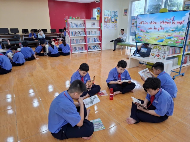 Sau bức xúc vì giờ tan học: Hàng loạt trường học đã thay đổi thời gian biểu - Ảnh 2.